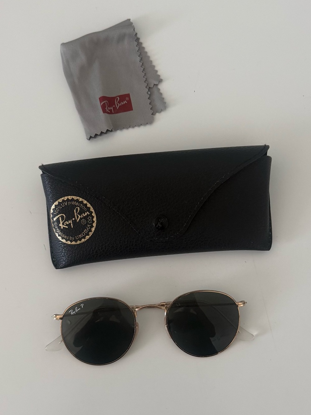 Ray-Ban Polarized Women's Gold Frame Black Lens Round Sunglasses with Case